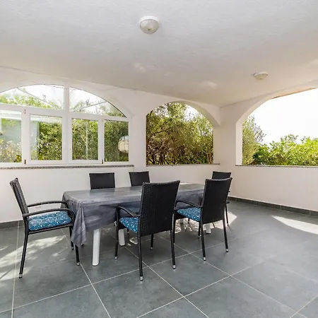 Zdeno Appartement *